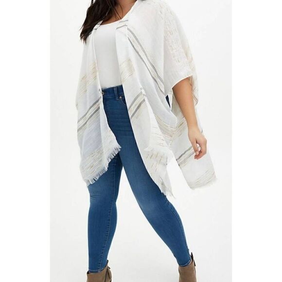 NWT Torrid Ivory and gold striped Shawl/Top. ONE SIZE - Picture 1 of 8